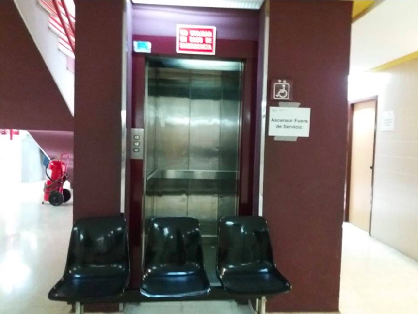 Sanitatsolsuna denuncia que no es repara l’ascensor del Centre de Salut de Benifaió